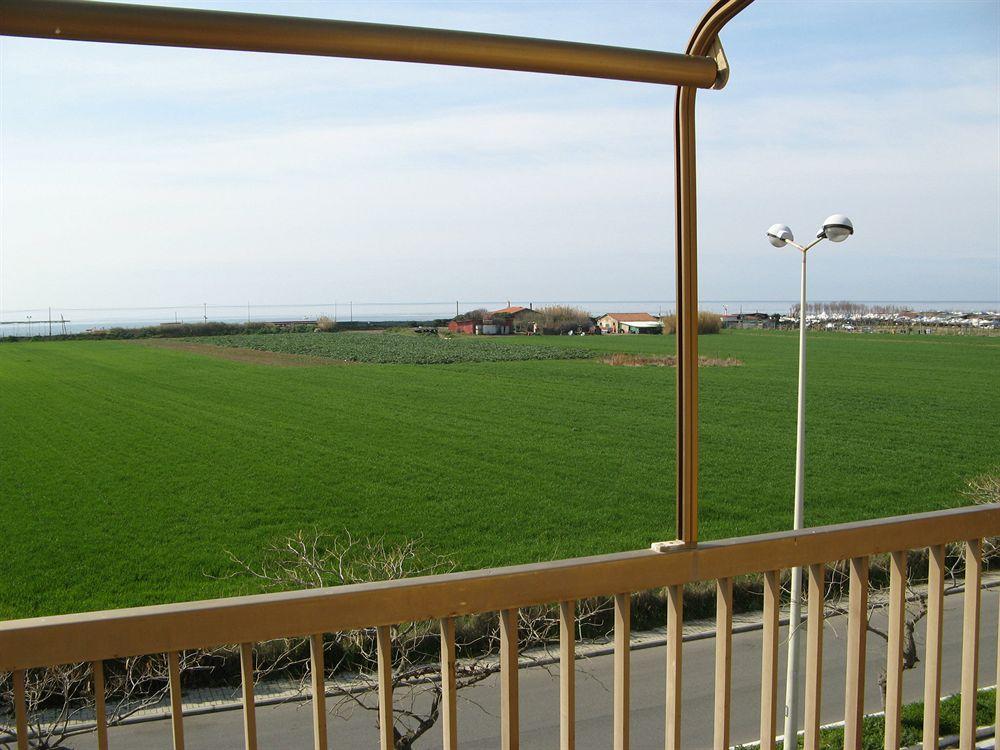 B&B La Casetta Ladispoli Buitenkant foto
