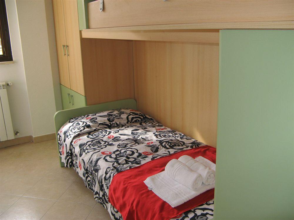 B&B La Casetta Ladispoli Buitenkant foto