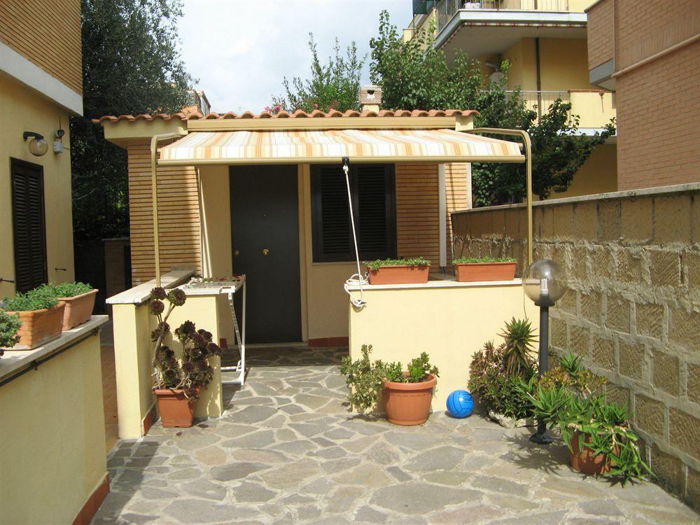 B&B La Casetta Ladispoli Buitenkant foto