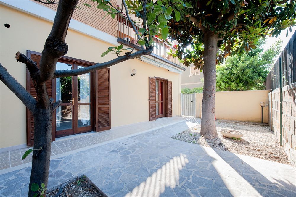 B&B La Casetta Ladispoli Buitenkant foto